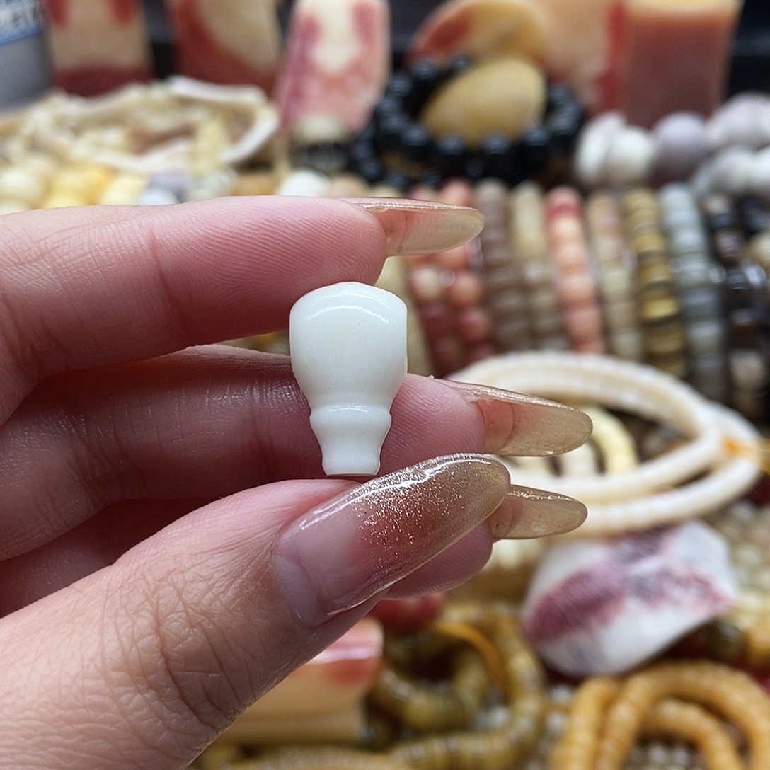 驼骨其他莪*驼骨三通瓷白