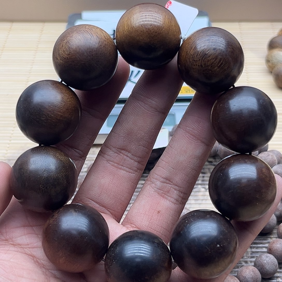 沉香沉香碎屑昆仑梅格