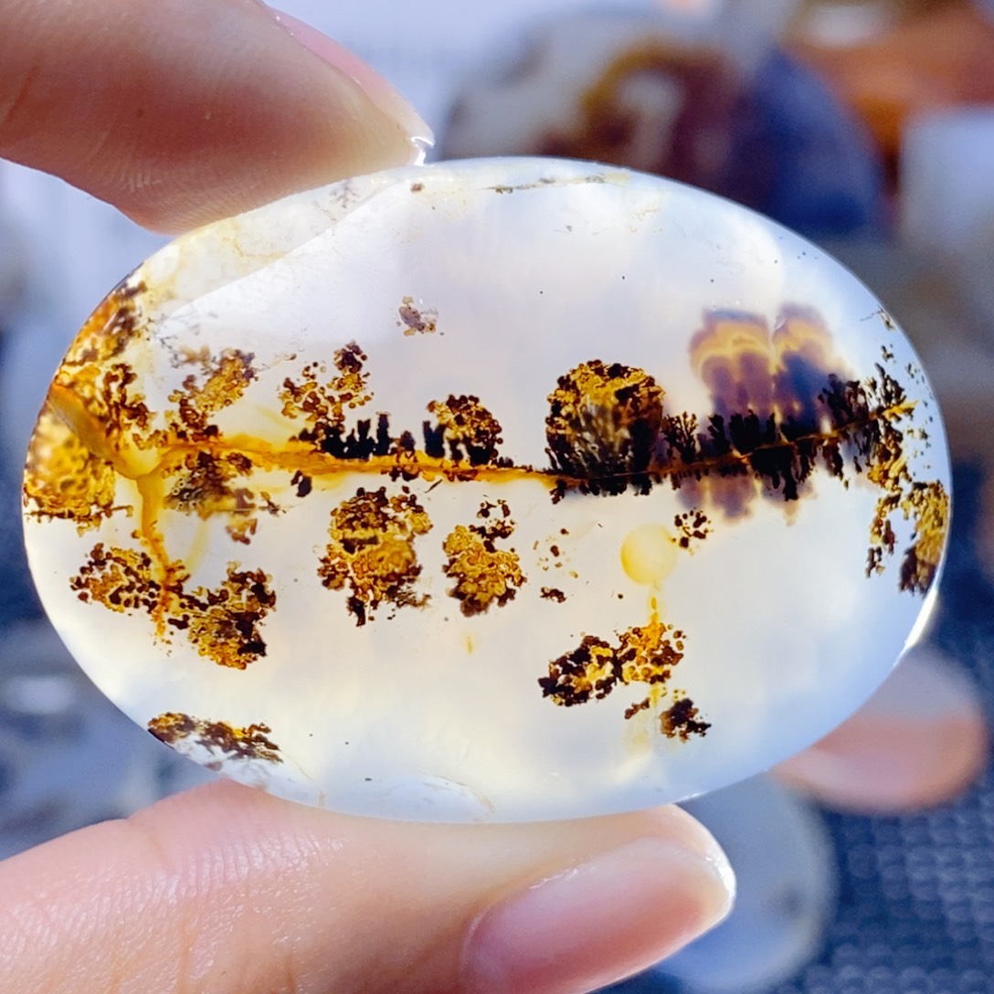 玛瑙/玉髓未镶嵌珠宝半成品