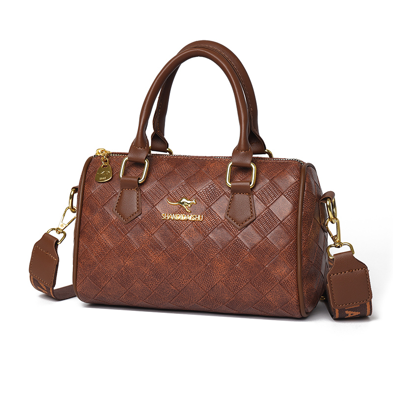 新款时尚轻奢百搭潮流女士单肩斜挎包6056棕色