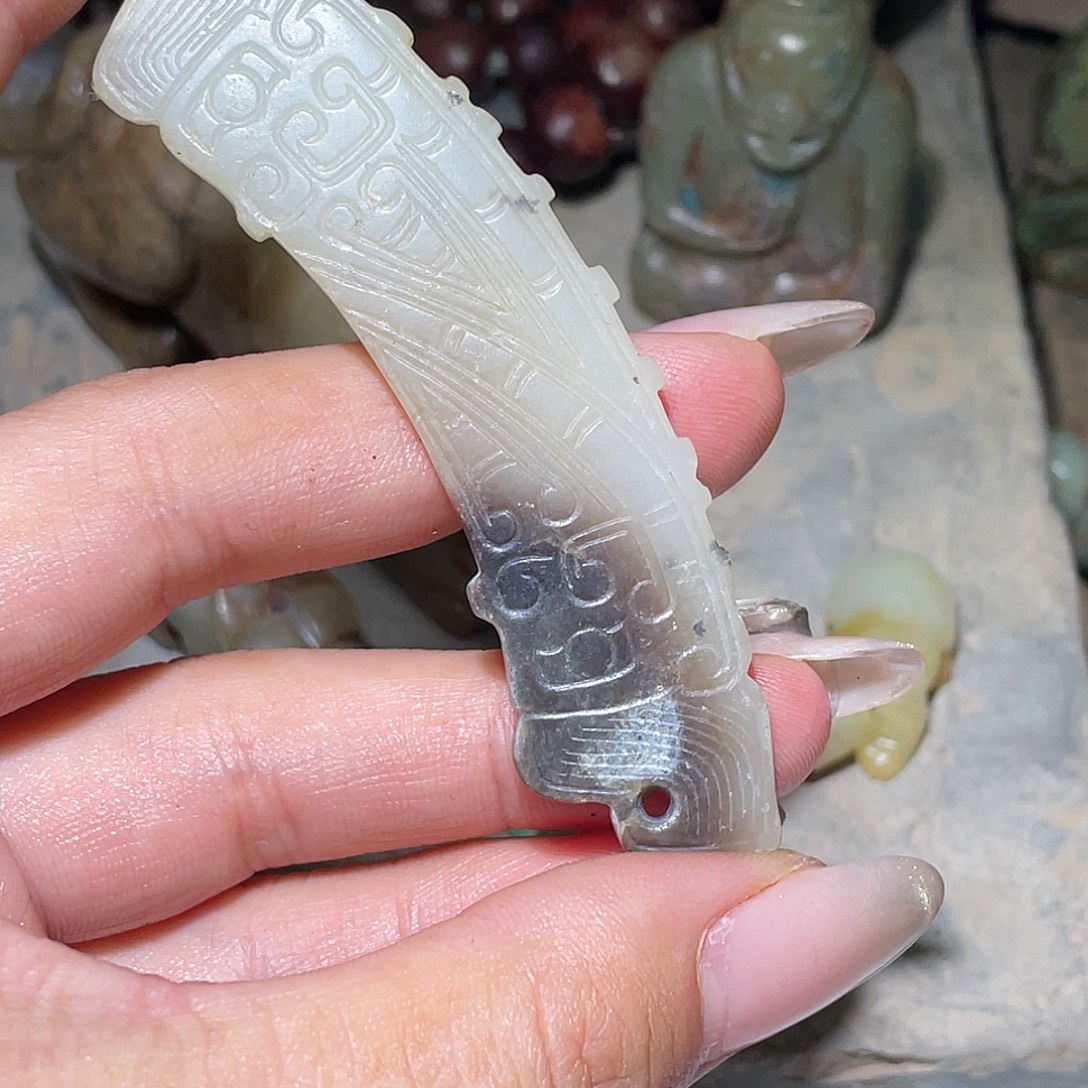 祁***山和田玉（糖玉）未镶嵌挂件