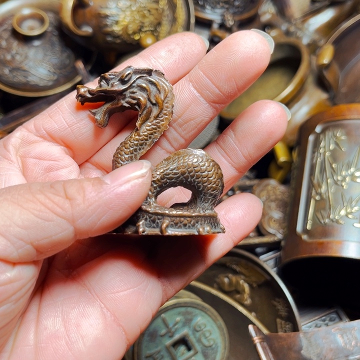 铜器摆件收收藏藏