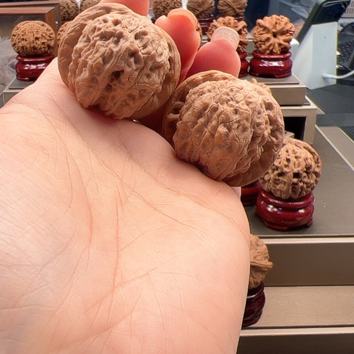 文玩核桃把件36 血麒麟 u-003