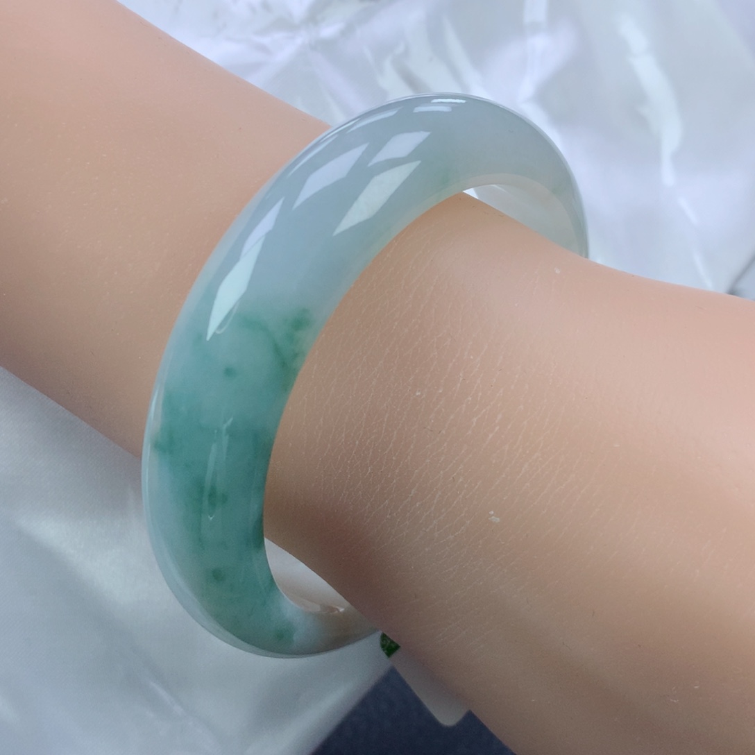 翡翠手镯未镶嵌55➕