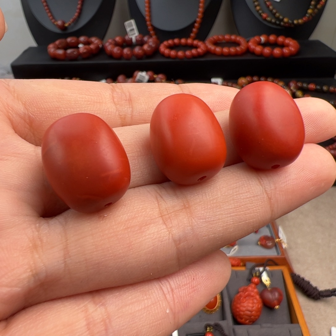 南红玛瑙未镶嵌（保山随型18*14，多样性发一）