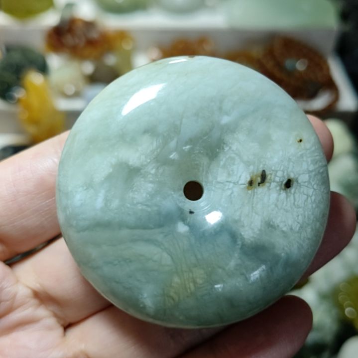 岫玉未镶嵌平安扣