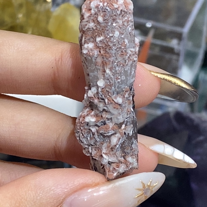 石材内蒙红花瓣莲花柱镜铁