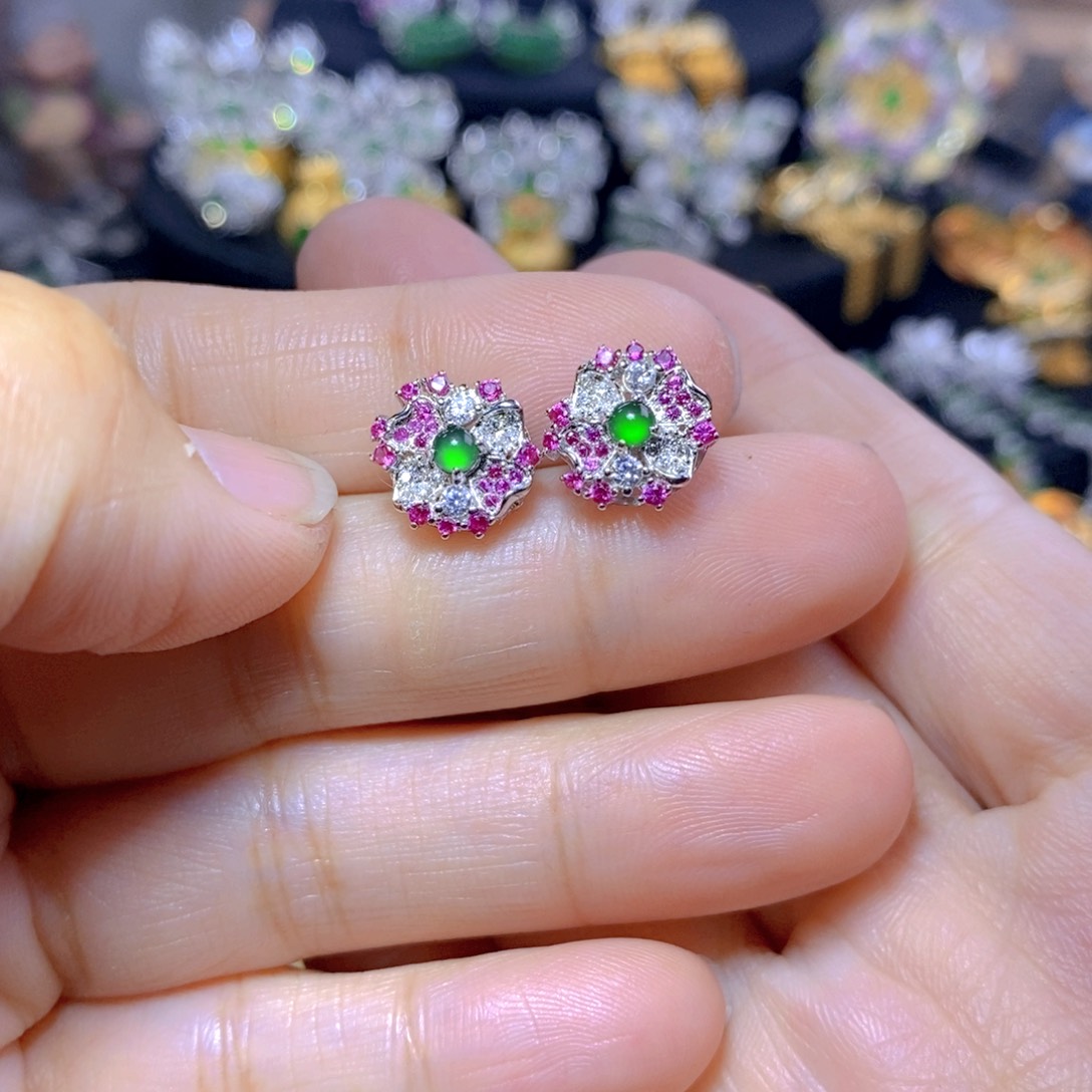 翡翠耳钉银S925镶嵌天然翡翠