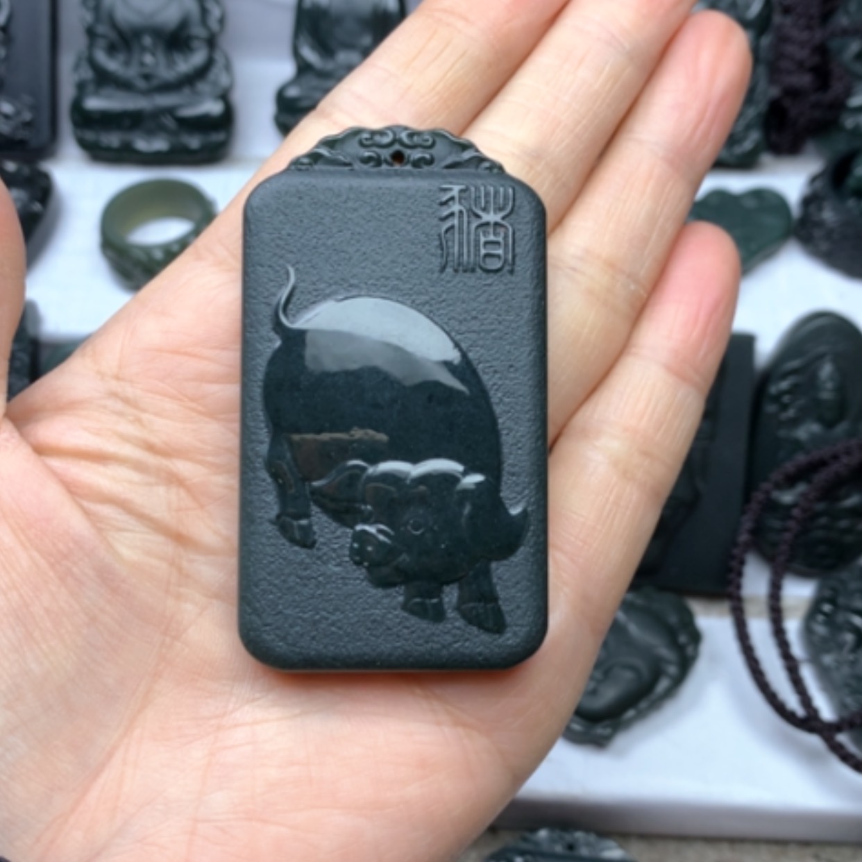 【闪购商品】和田玉颈饰未镶嵌鳯**天双面雕刻