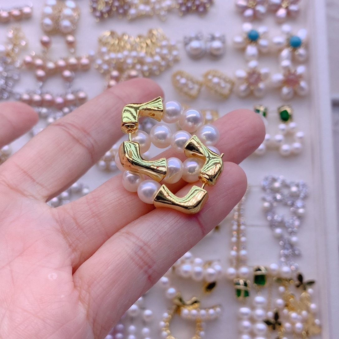 淡水珍珠耳饰合金