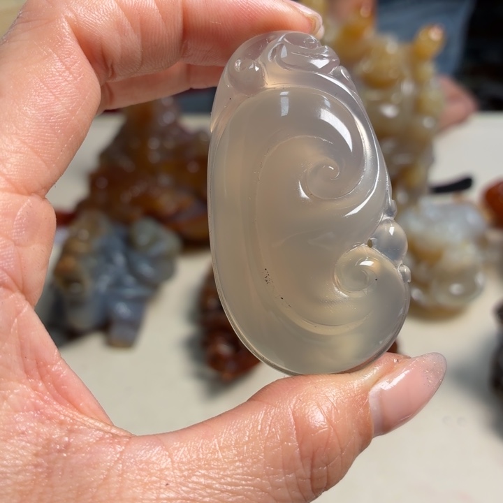 玛瑙/玉髓未镶嵌吊坠(不含链)