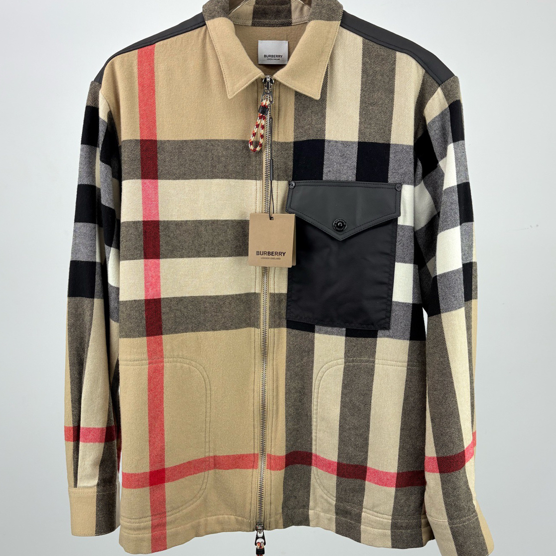 未使用 BURBERRY/博柏利 博柏利格纹拼接口袋拉链外套S码 15029
