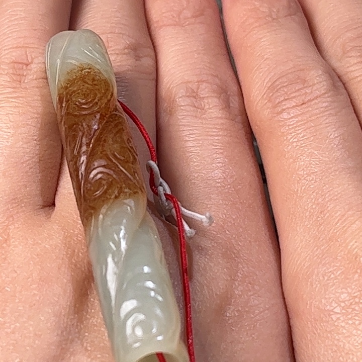 和田玉挂件未镶嵌蓝****）