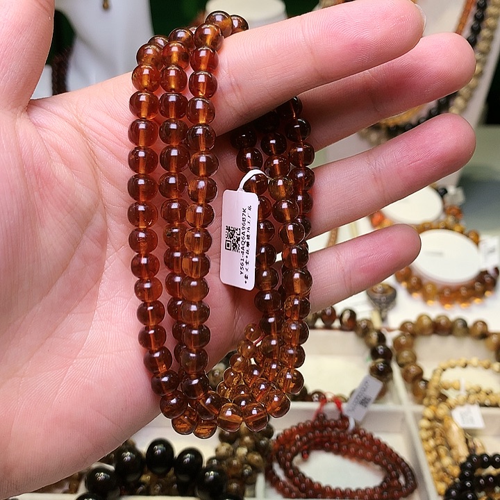 琥珀未镶嵌裸石抚顺琥珀561