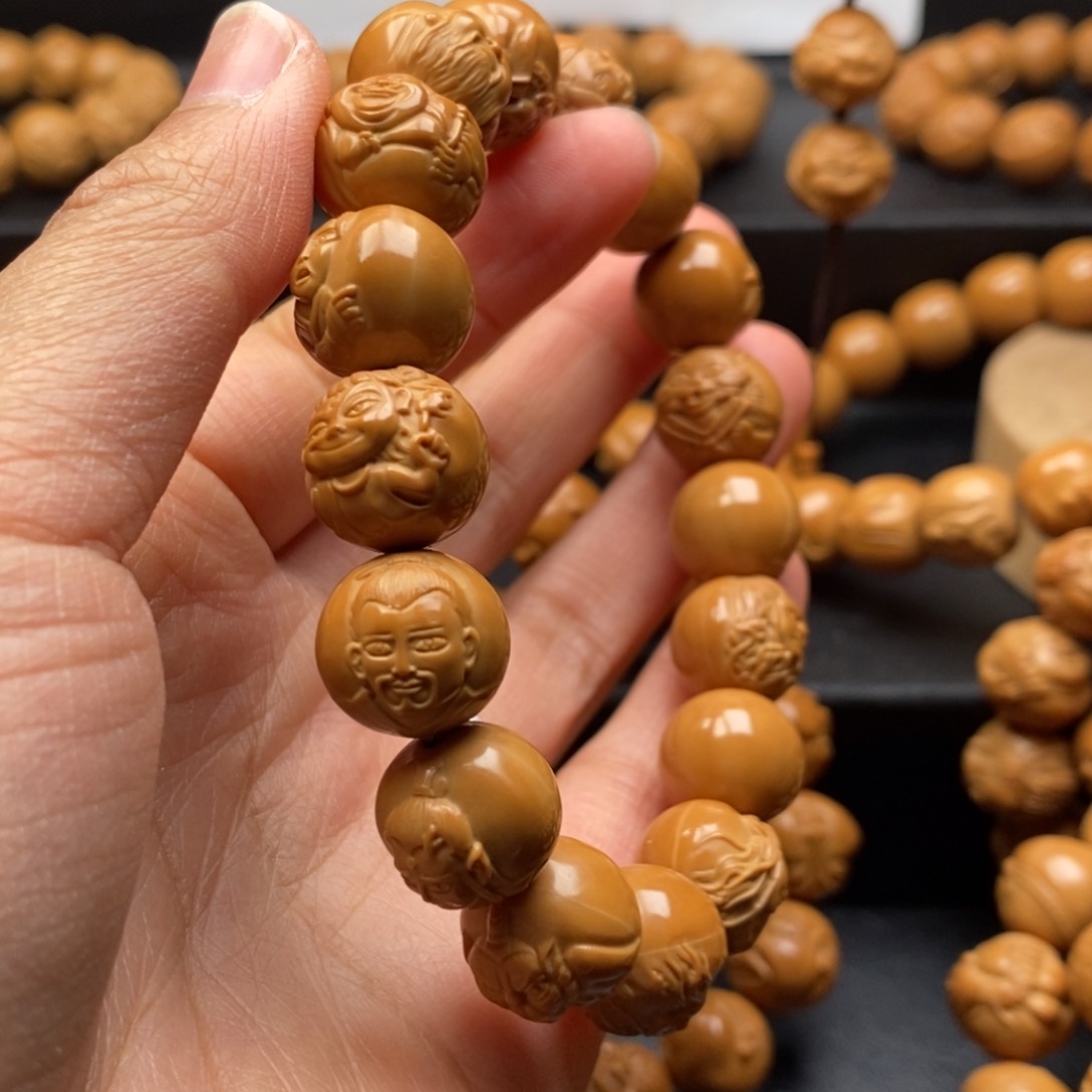 猴头核桃吊坠哪吒