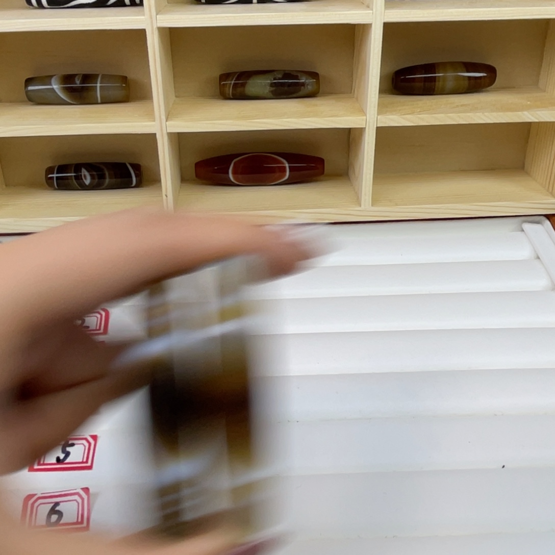 大***宝玛瑙/玉髓合金颈饰