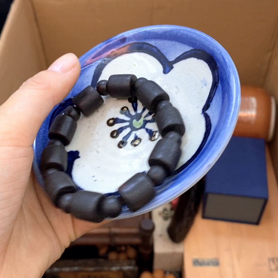 瓷片哈哈哈哈哈哈健康佳慧