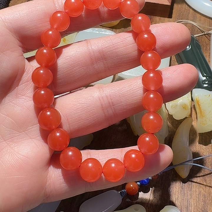 南红玛瑙未镶嵌手链