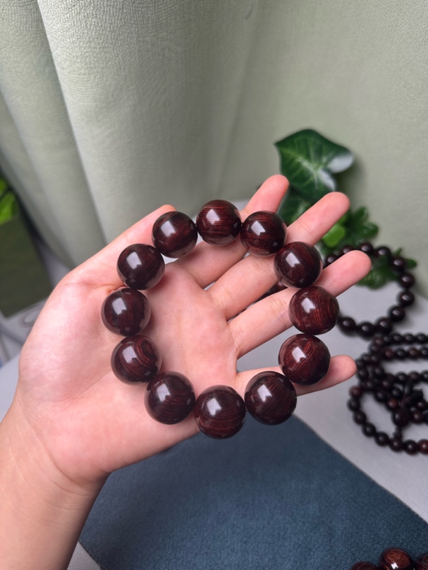 海南黄花梨霸王岭铁矿料