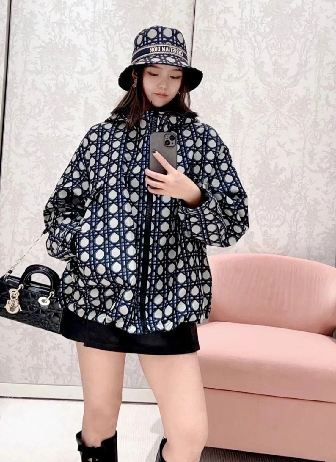 99新 DIOR/迪奥 qq788 24ss菱格纹短款冲锋衣 S码