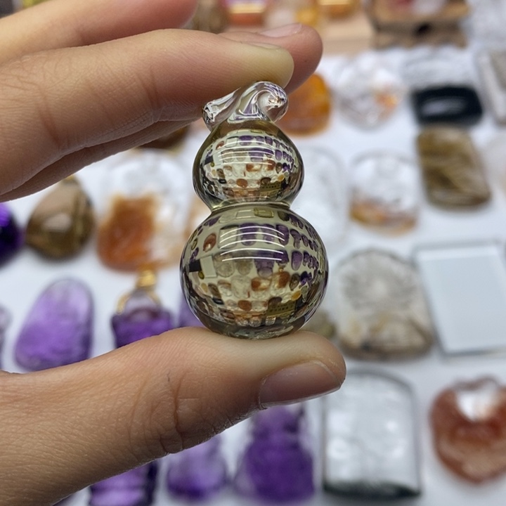 水晶颈饰未镶嵌定制