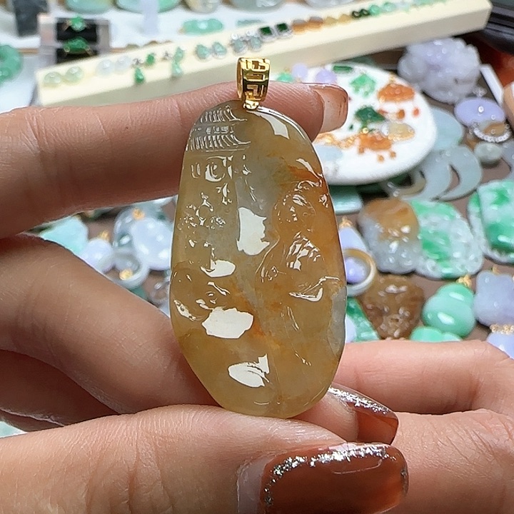 翡翠颈饰未镶嵌天然冰黄观音牌