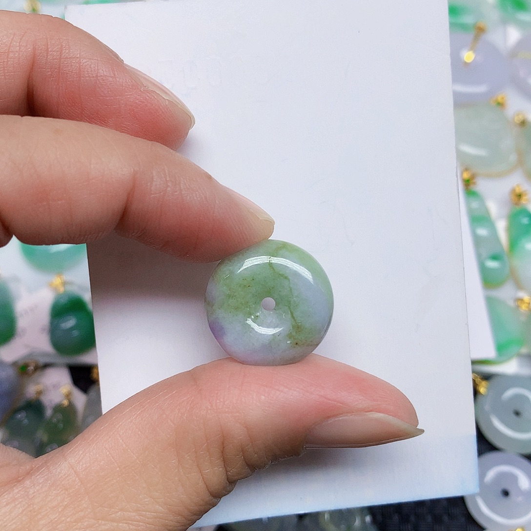 翡翠未镶嵌颈饰356788