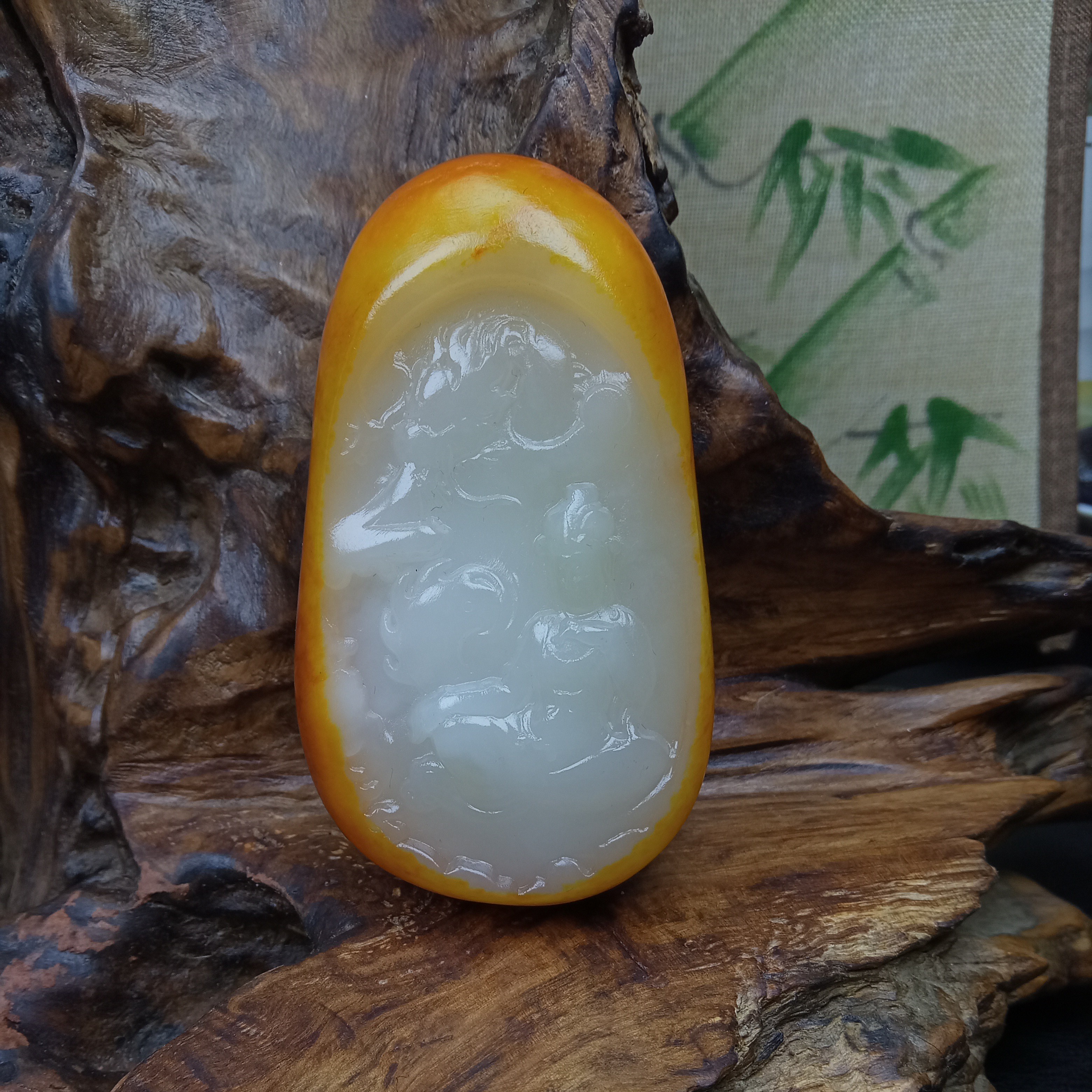 和田玉，202克御龙观音，吉祥相伴