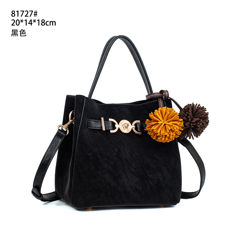 【LULU】QYX-81727-黑色RAIN.CUN气质时尚百搭简约斜跨轻奢女包