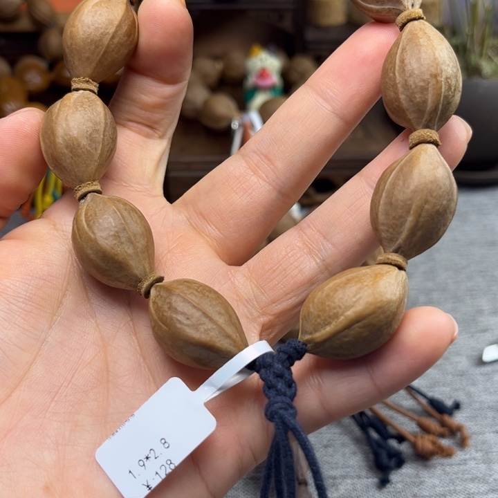 橄榄核手串/手链梅林铁核1.9*2.8