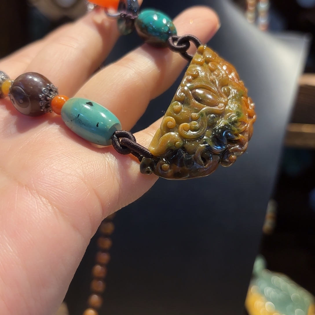 翡翠颈饰未镶嵌原创