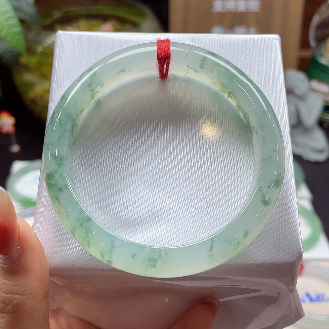 翡翠手镯未镶嵌150 号链接