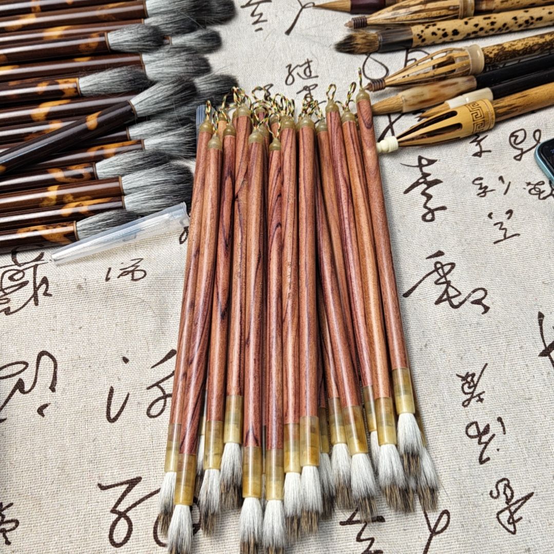 纯七紫三羊小楷一支，2.8