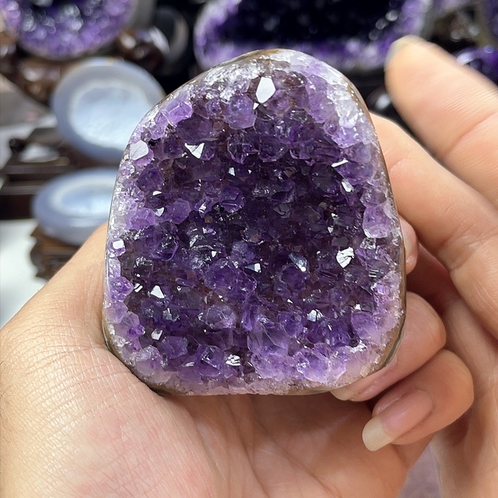 水晶大型摆件（非配饰）未镶嵌