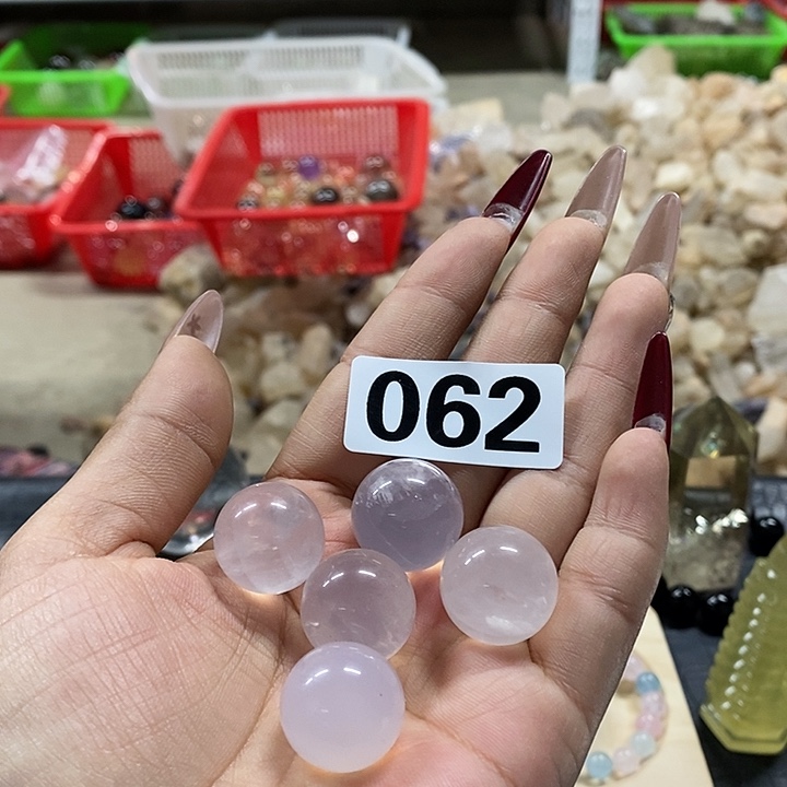 珠宝半成品未镶嵌水晶