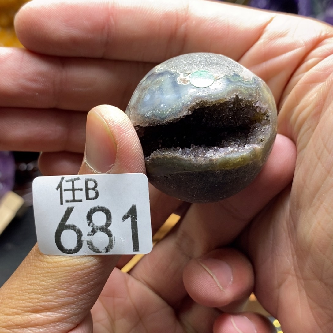 水晶大型摆件（非配饰）未镶嵌