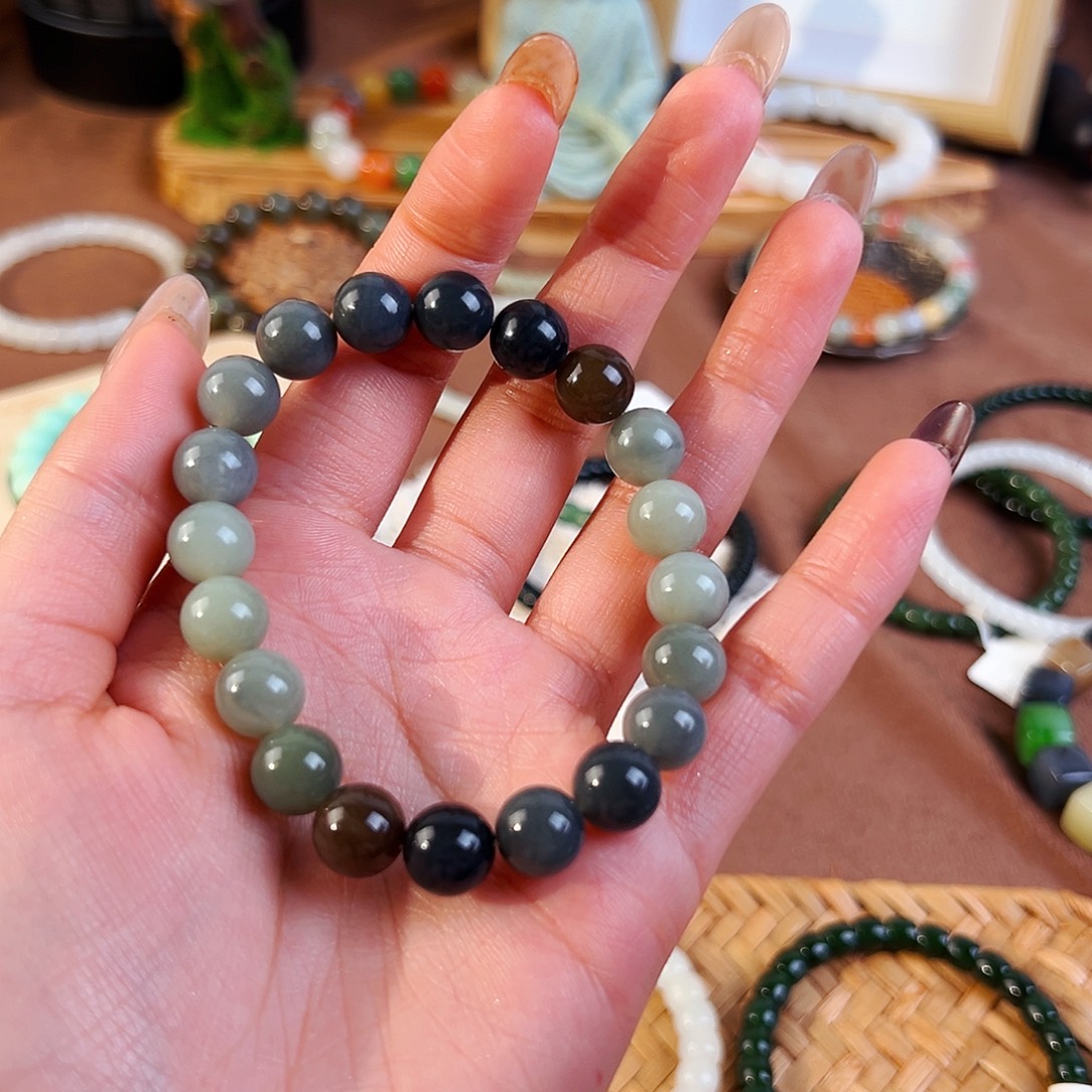 和田玉未镶嵌手串