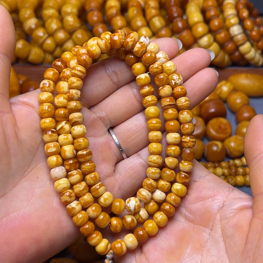 蜜蜡未镶嵌吊坠(不含链)