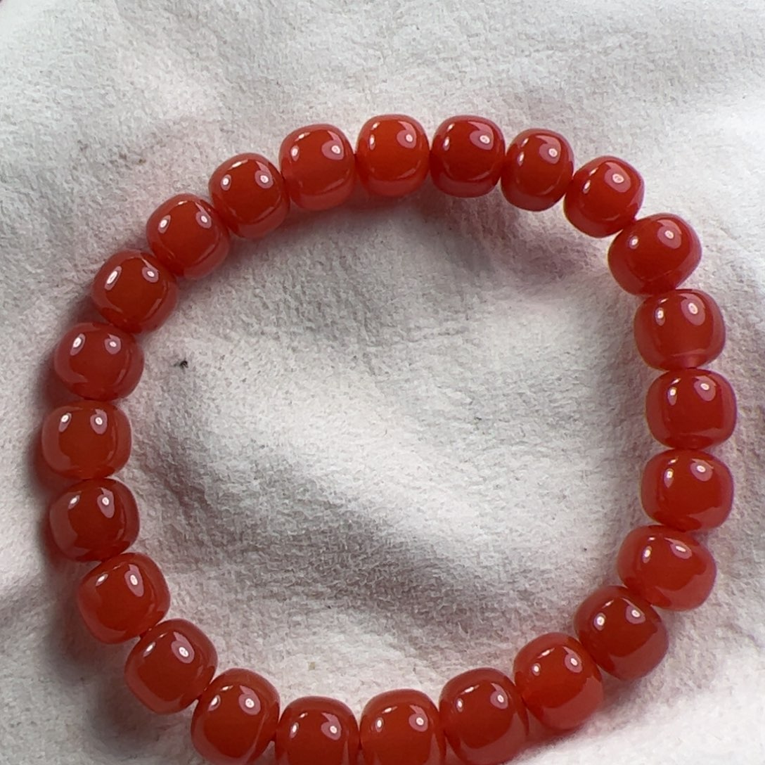 南红玛瑙手串未镶嵌