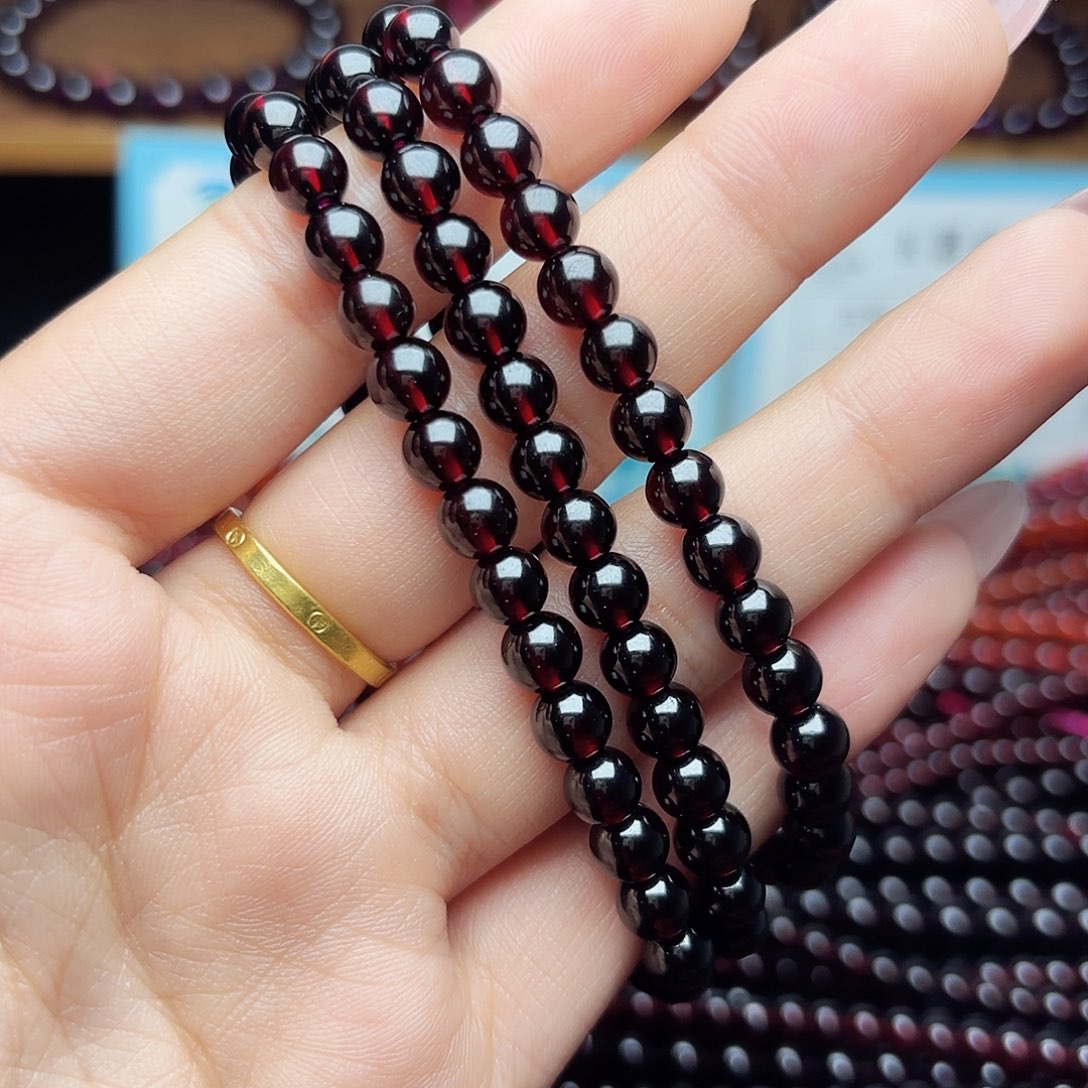 春***彩石榴石手链未镶嵌卡6酒红三圈毕业级