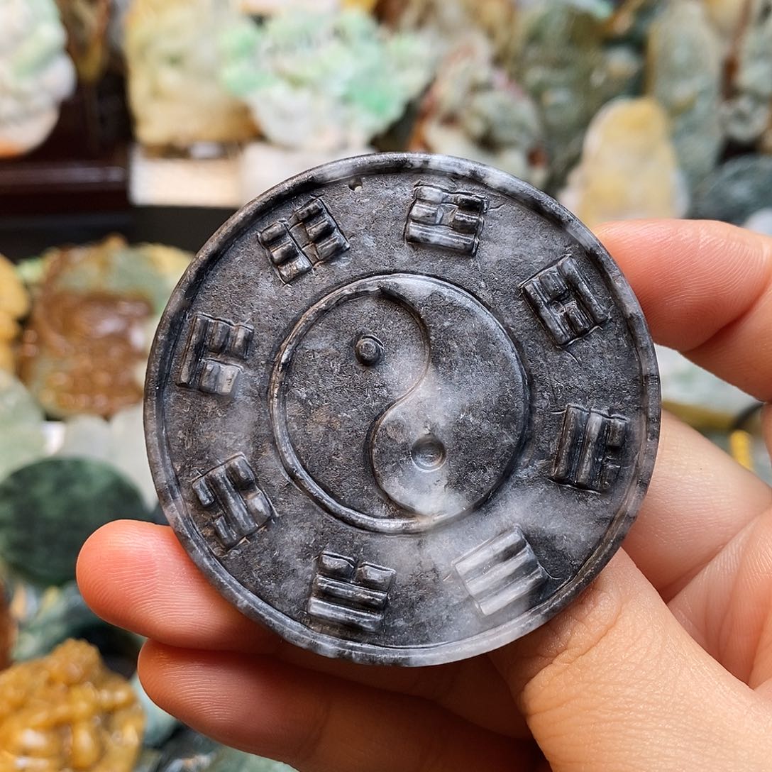 定制翡翠未镶嵌特色39