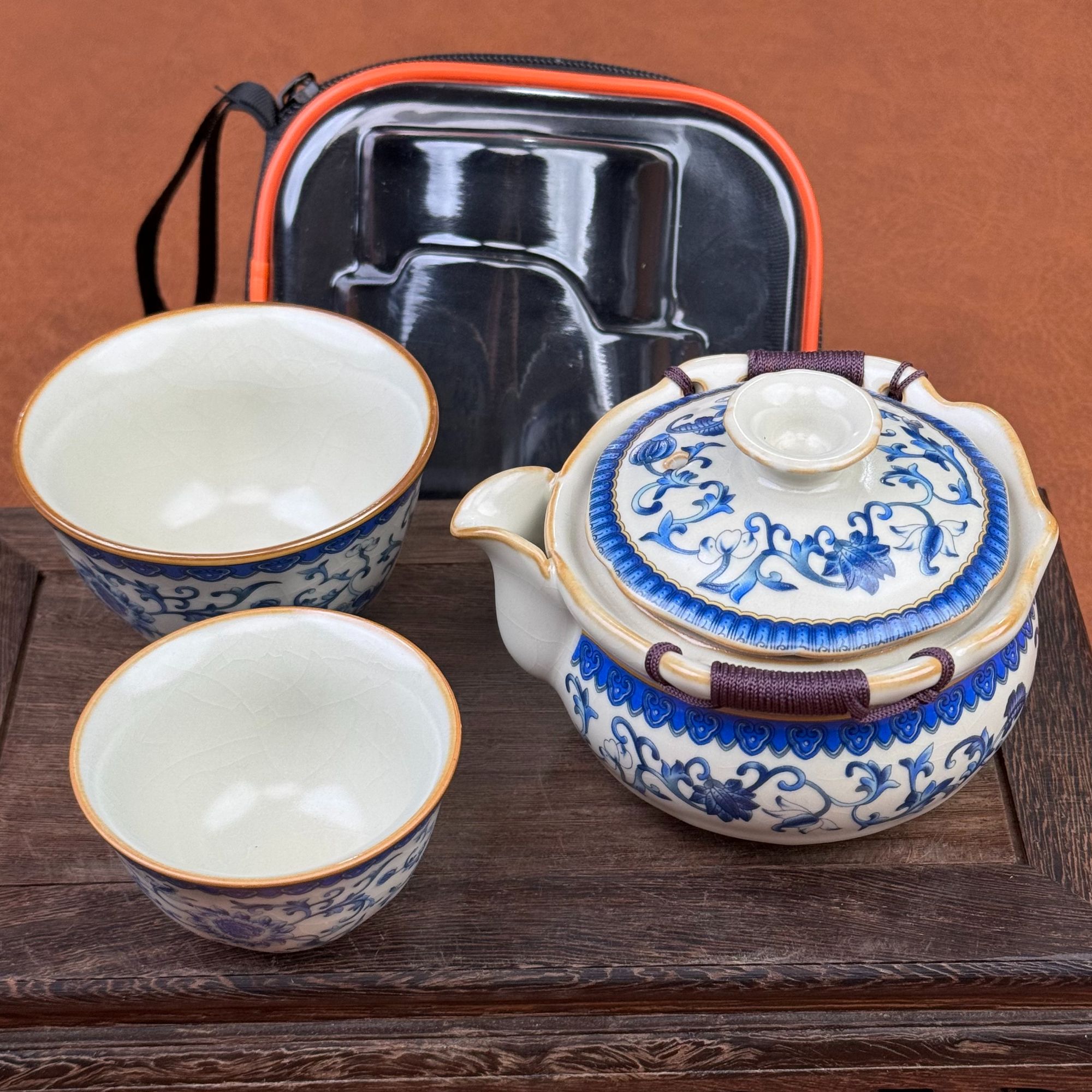 古汝青花缠枝莲手抓宝瓶一壶两杯旅行套D60