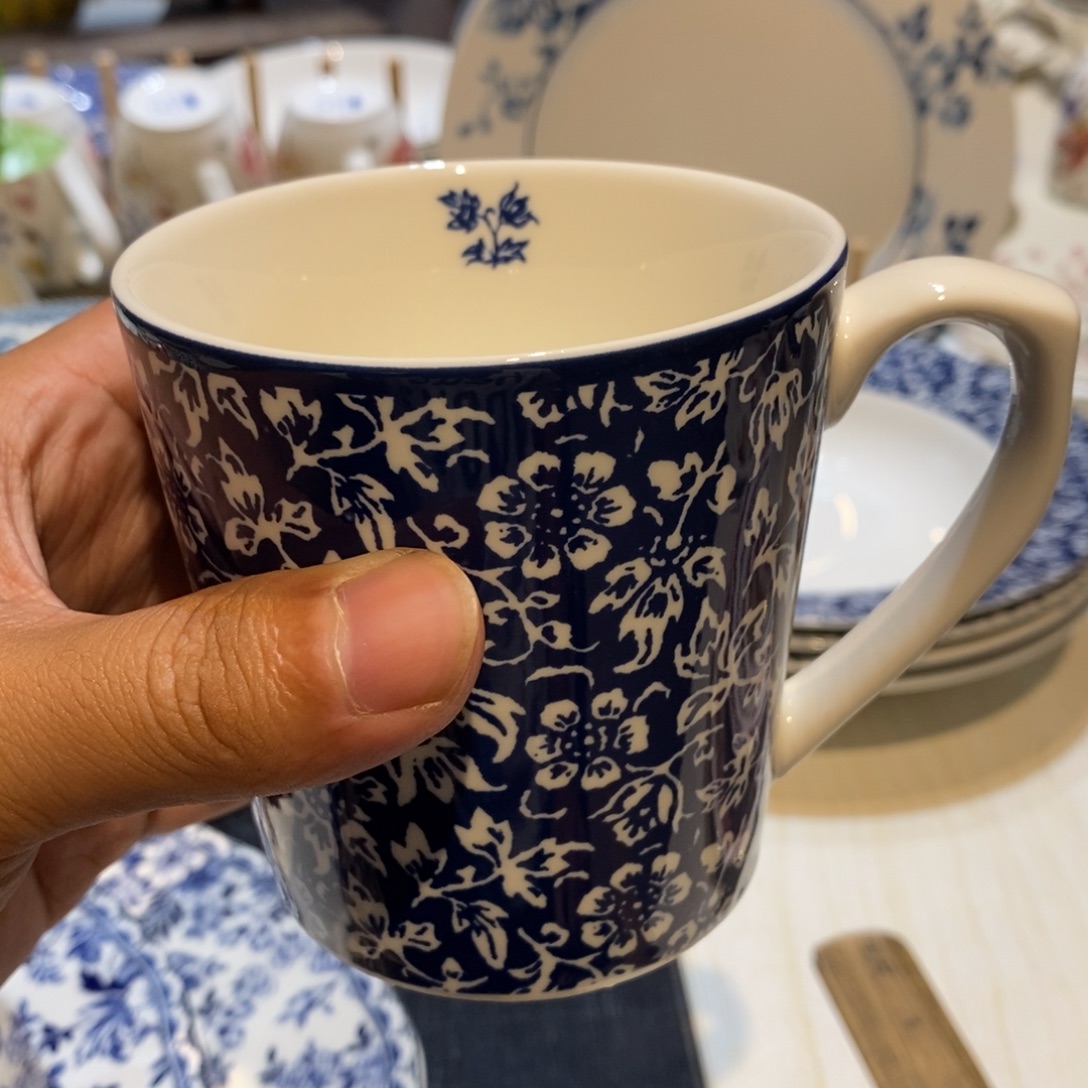 瓷微瑕劳拉木槿花马克杯