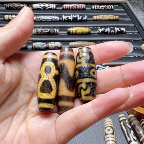 玛瑙/玉髓颈饰未镶嵌自*人