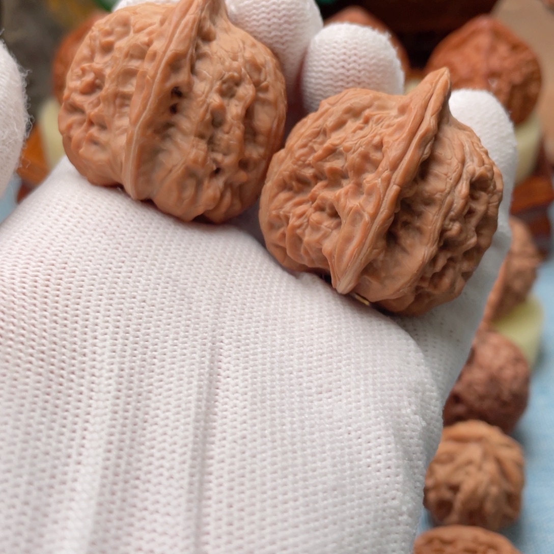 吊坠桃核34加赤龙鸡心