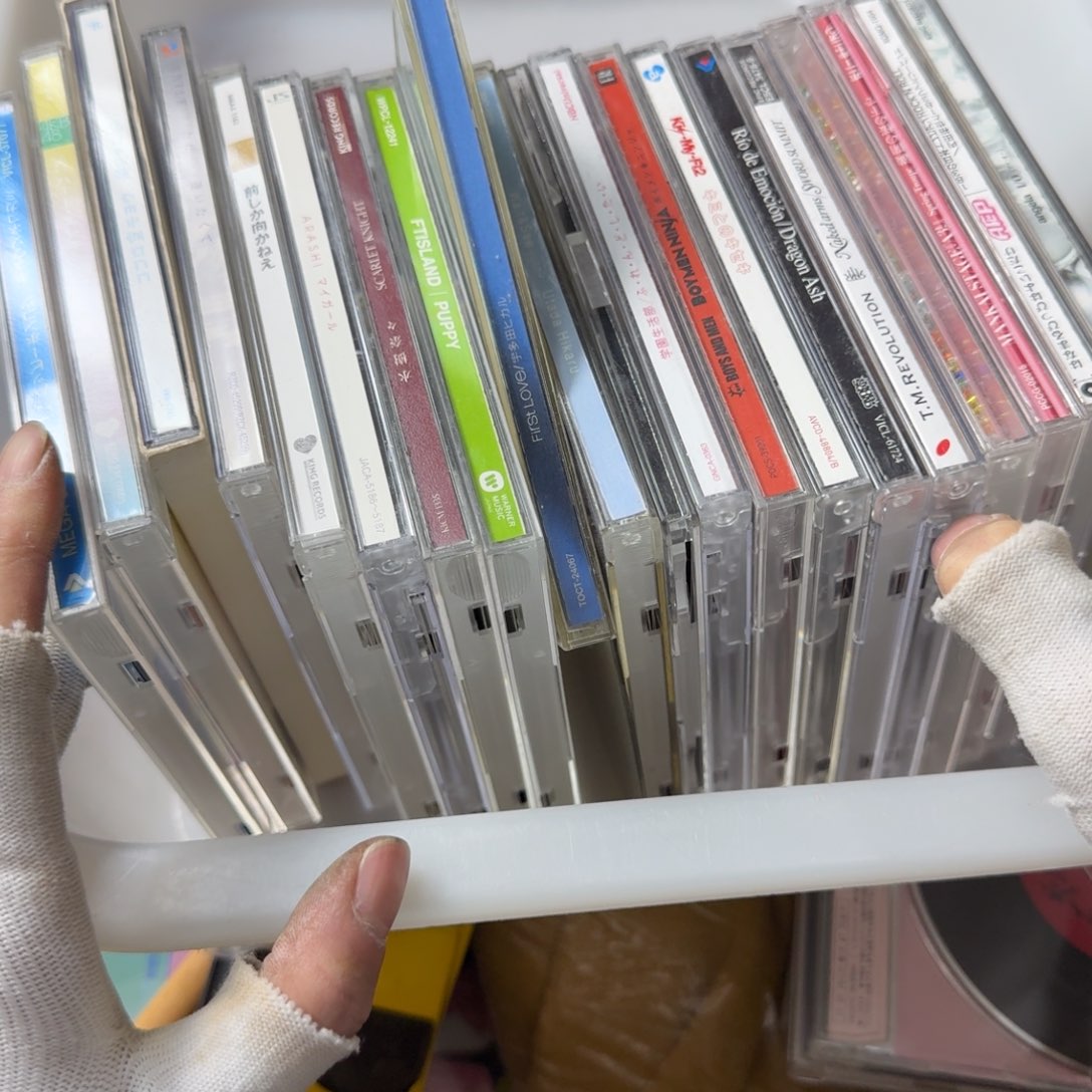 秦**已中古商品，瑕疵品，不保好坏。591