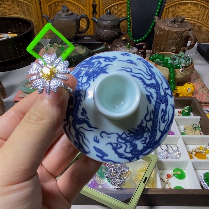 瓷片宝贝哈哈哈哈哈哈哈哈哈哈吧