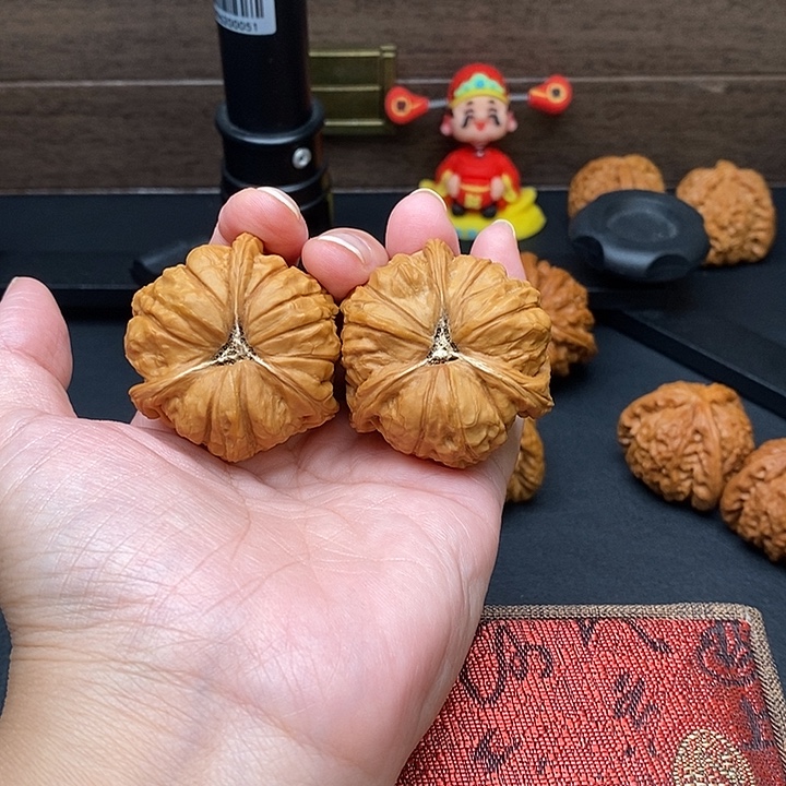 东***夏把件文玩核桃南瓜