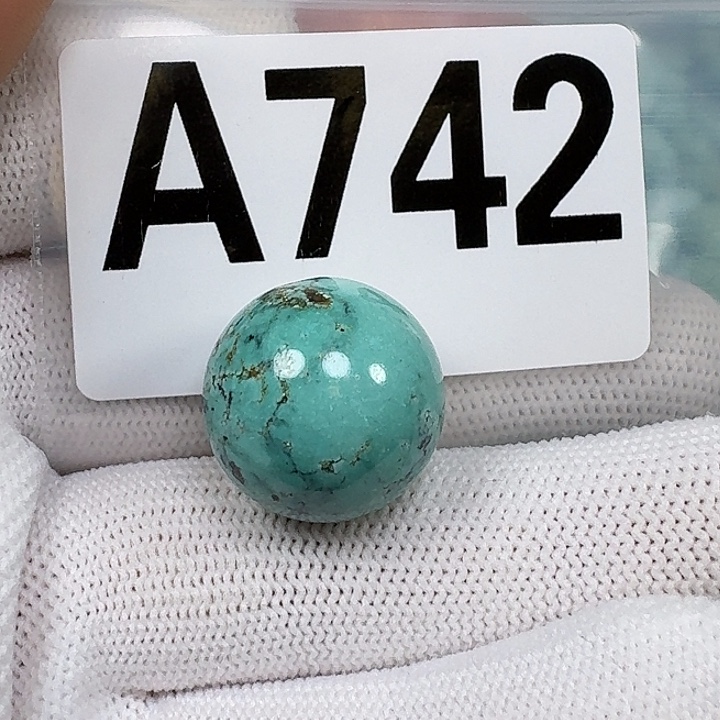 绿松石未镶嵌珠宝奇石18.6