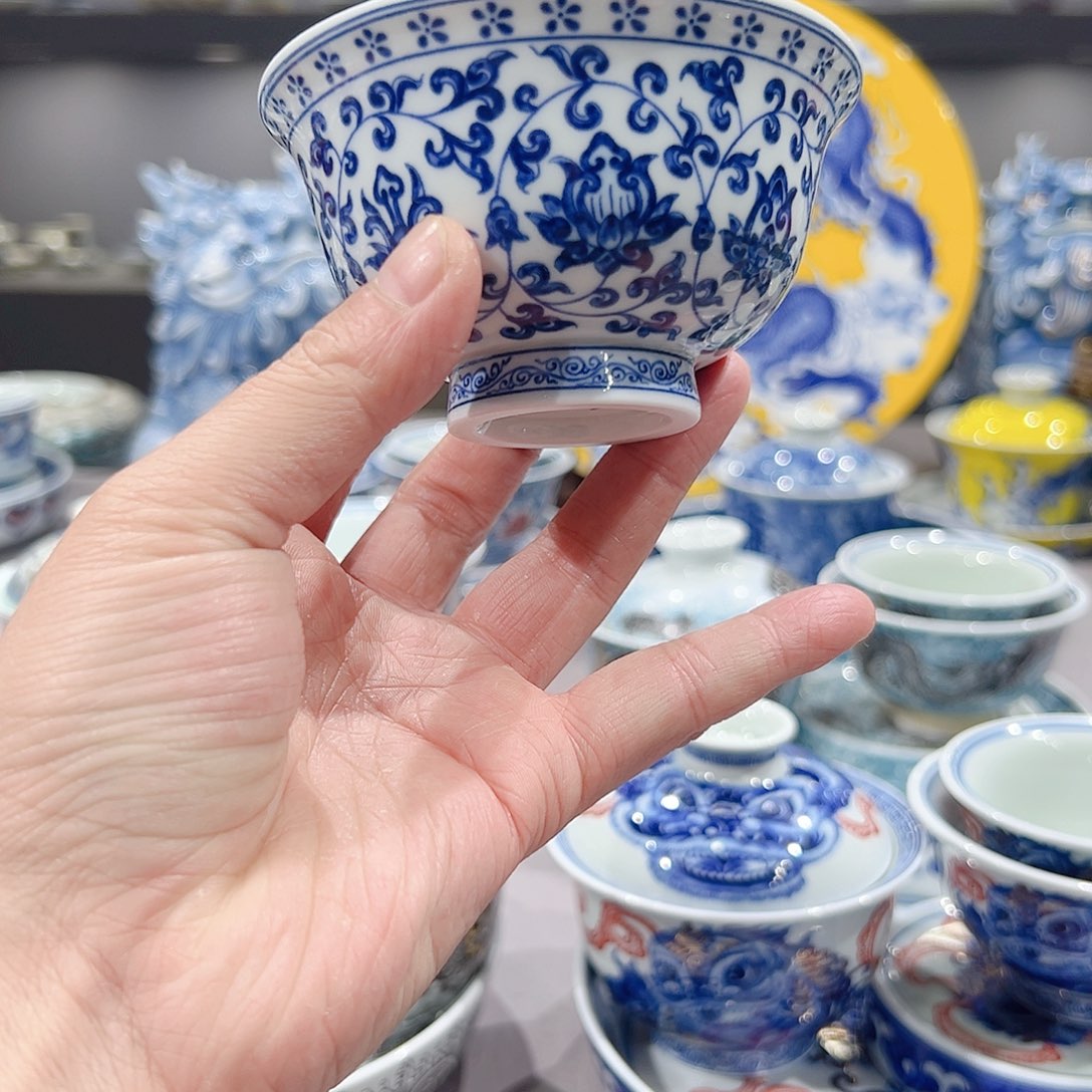 景德镇的陶瓷工艺是一件